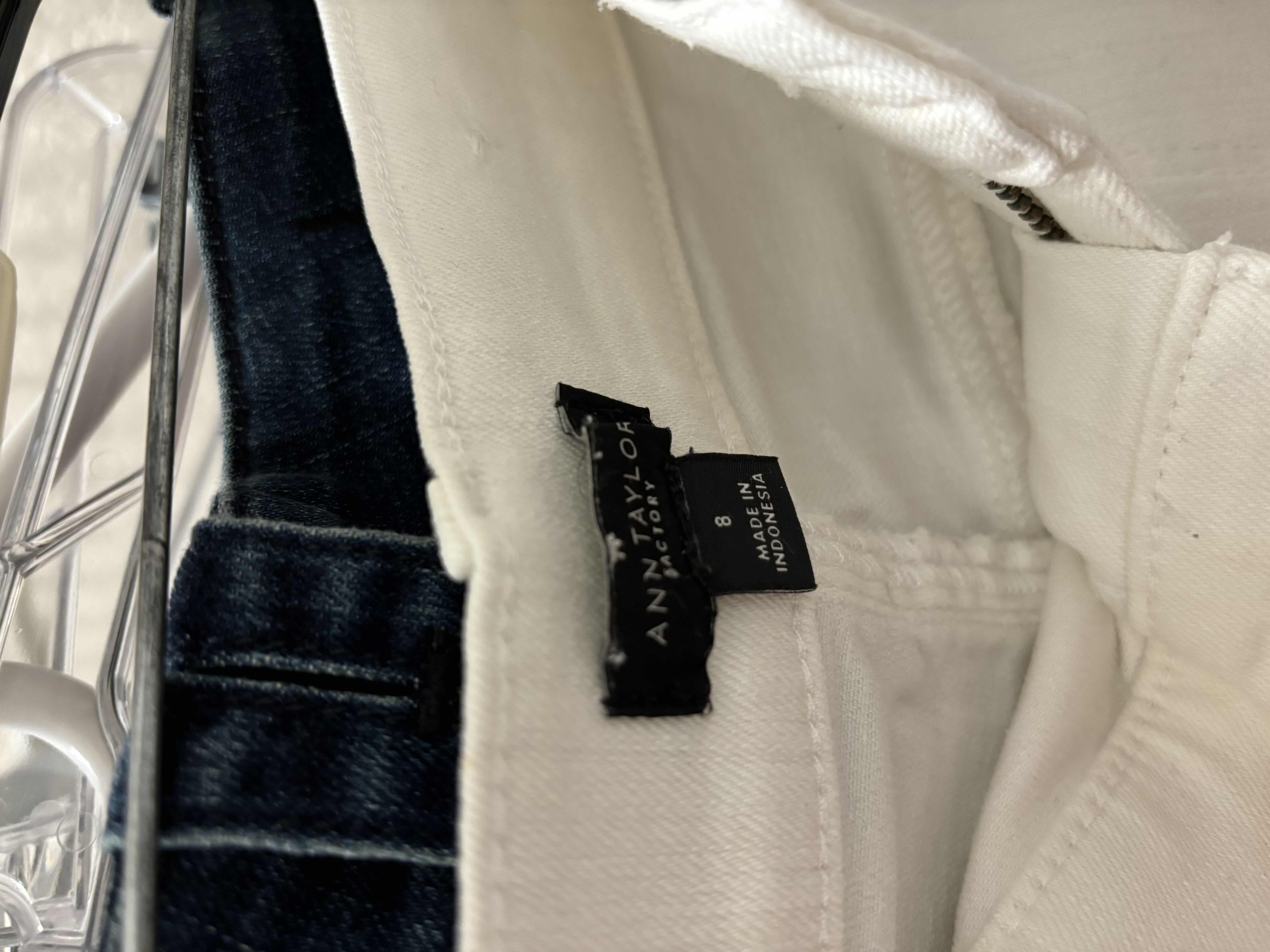 Photo 1 of CONTENTS OF CLOSET: WOMENS PANTS SIZE 8-10