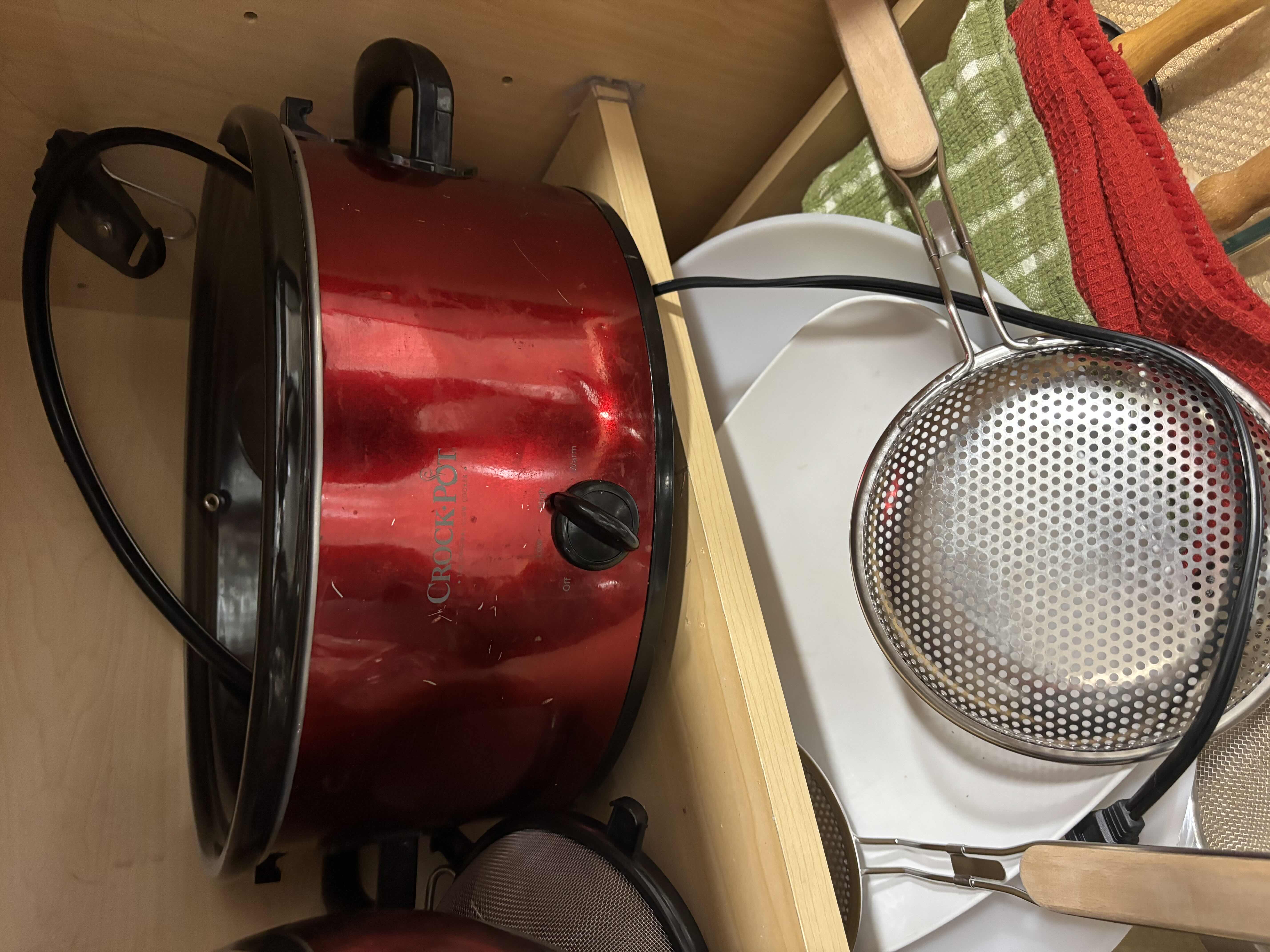 Photo 1 of CONTENTS OF KITCHEN CABINET
