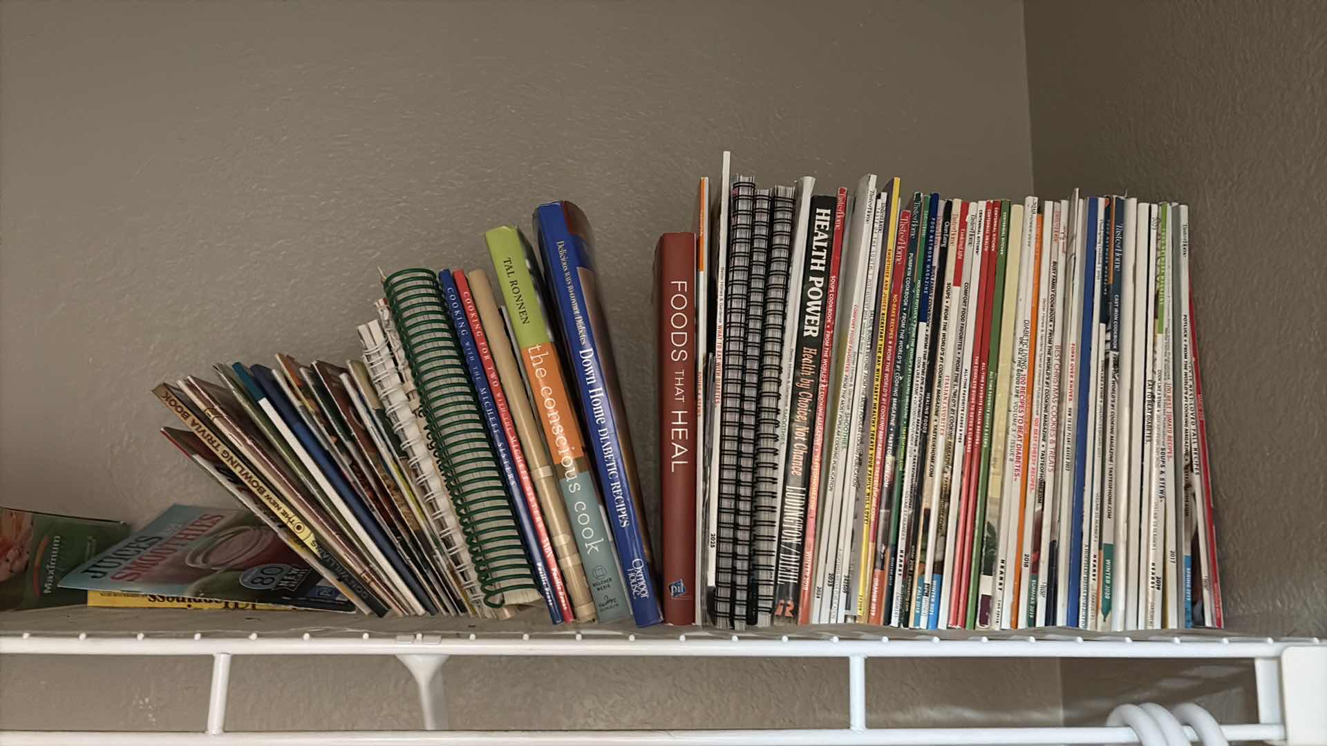 Photo 1 of ASSORTED COOKBOOK & COOKING MAGAZINE COLLECTION