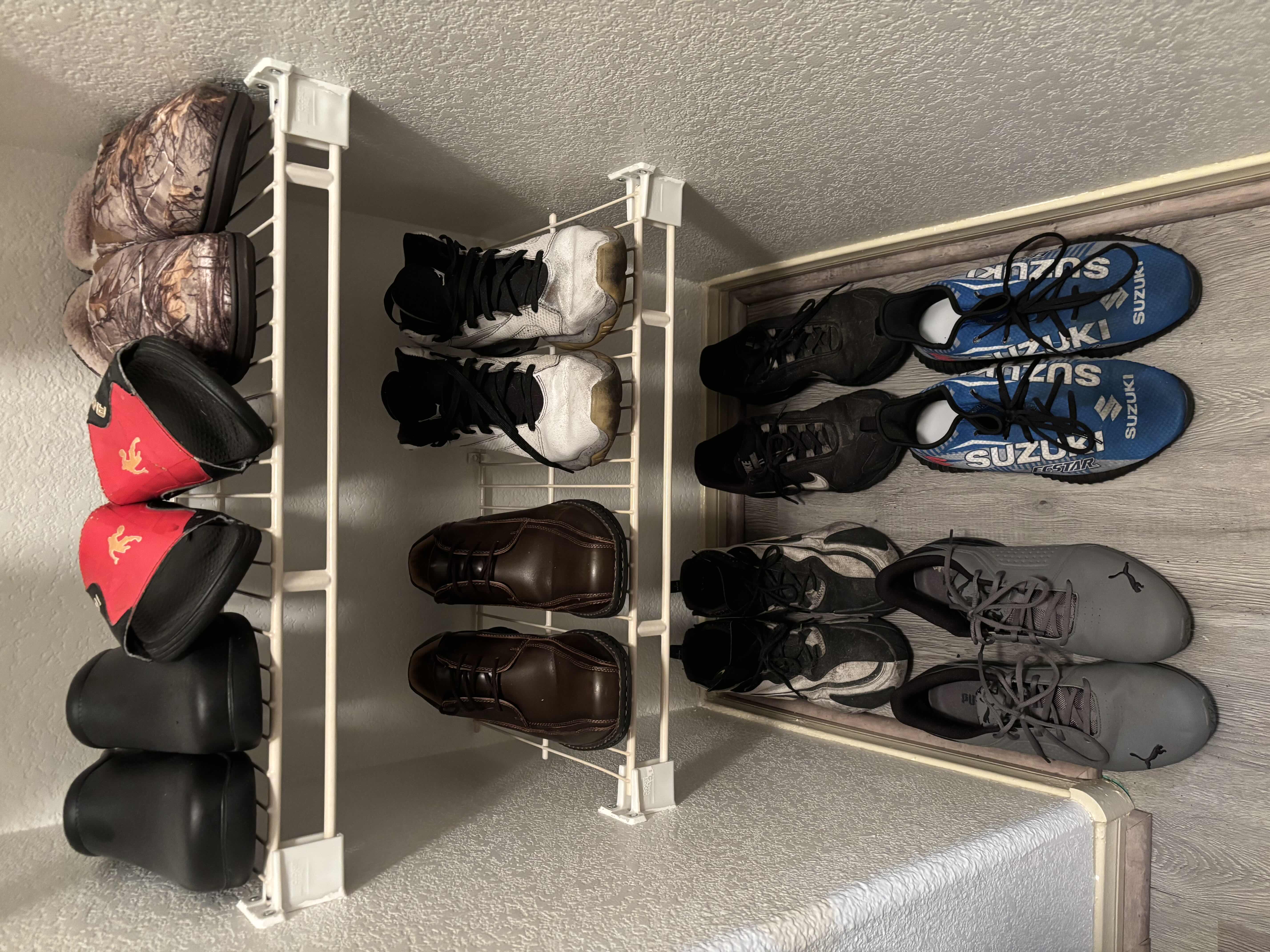 View 1 of MEN’S SHOES SIZES 9-9.5