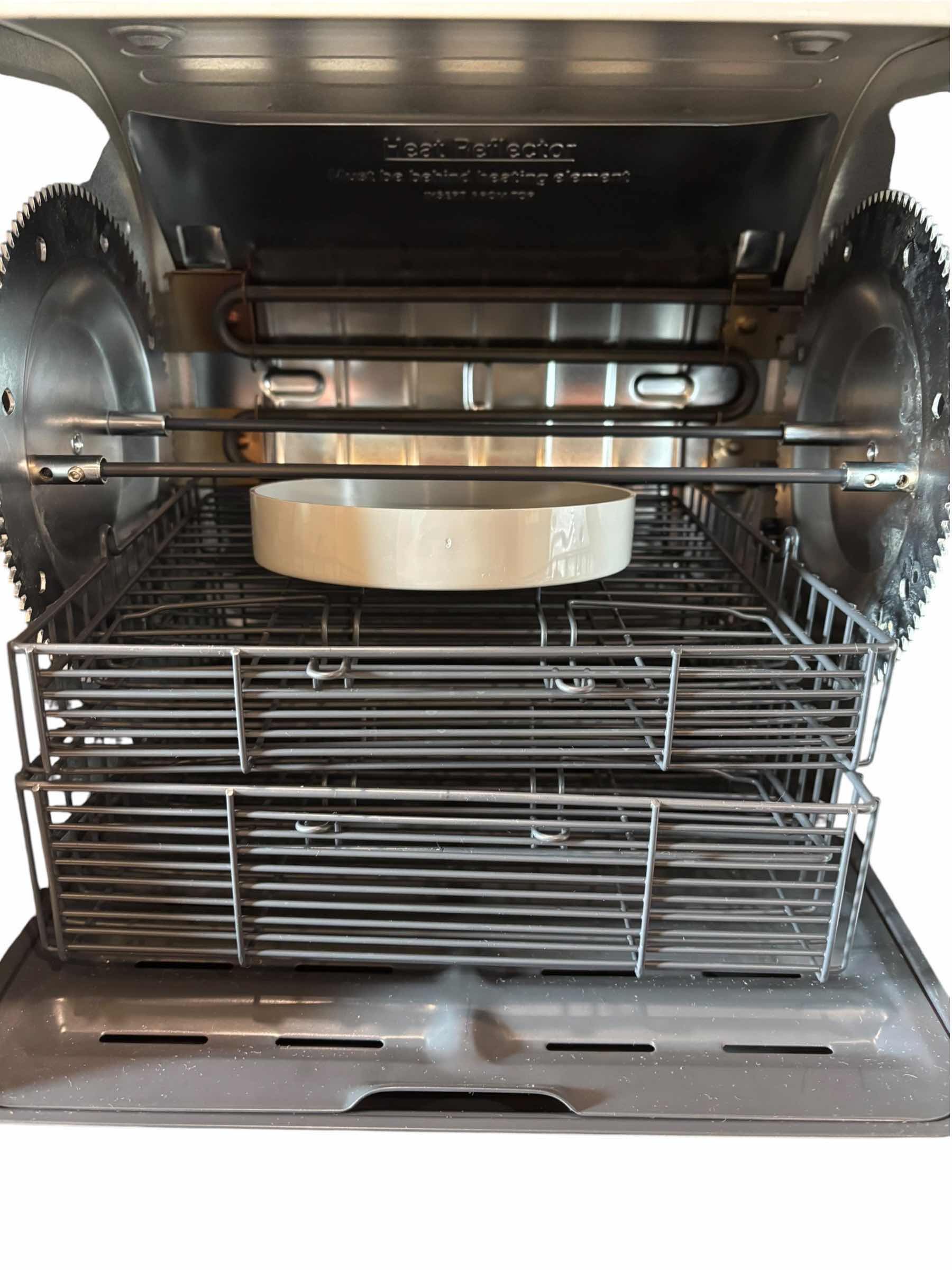 View 2 of RONCO SHOWTIME ROTISSERIE & BBQ $260
