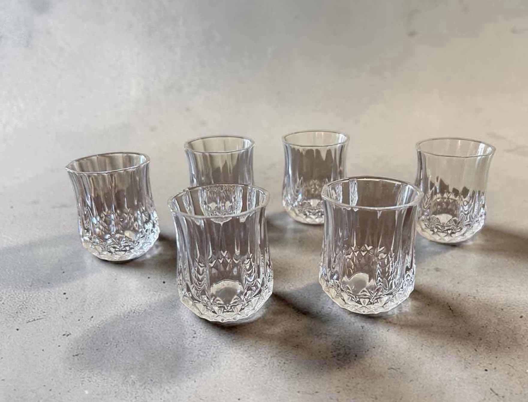 Photo 1 of 6- CRYSTAL D ARQUES LONGCHAMP SHOT GLASSES