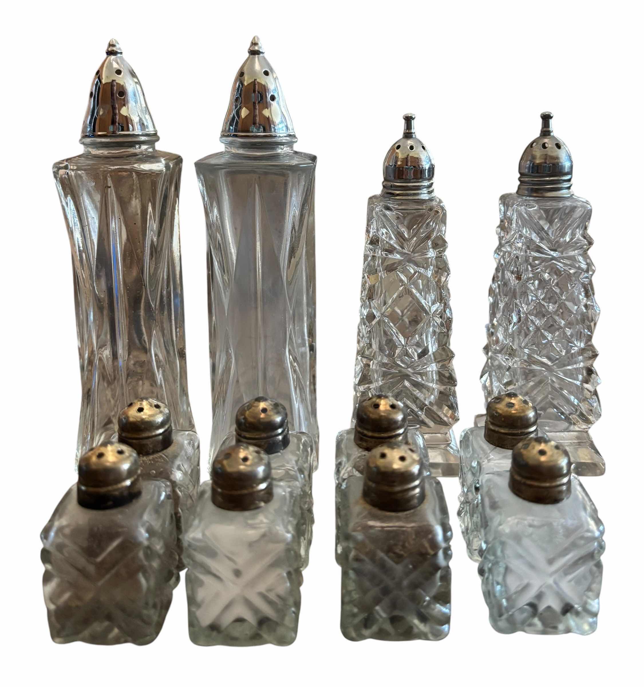 Photo 1 of SALT & PEPPER SHAKER SETS (6)