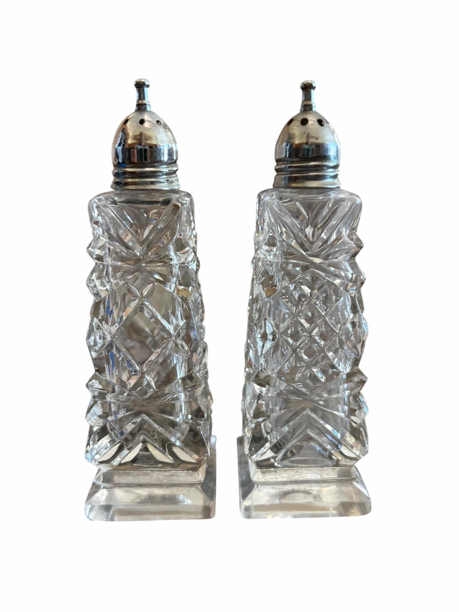 Photo 1 of SALT & PEPPER SHAKER SETS (6)