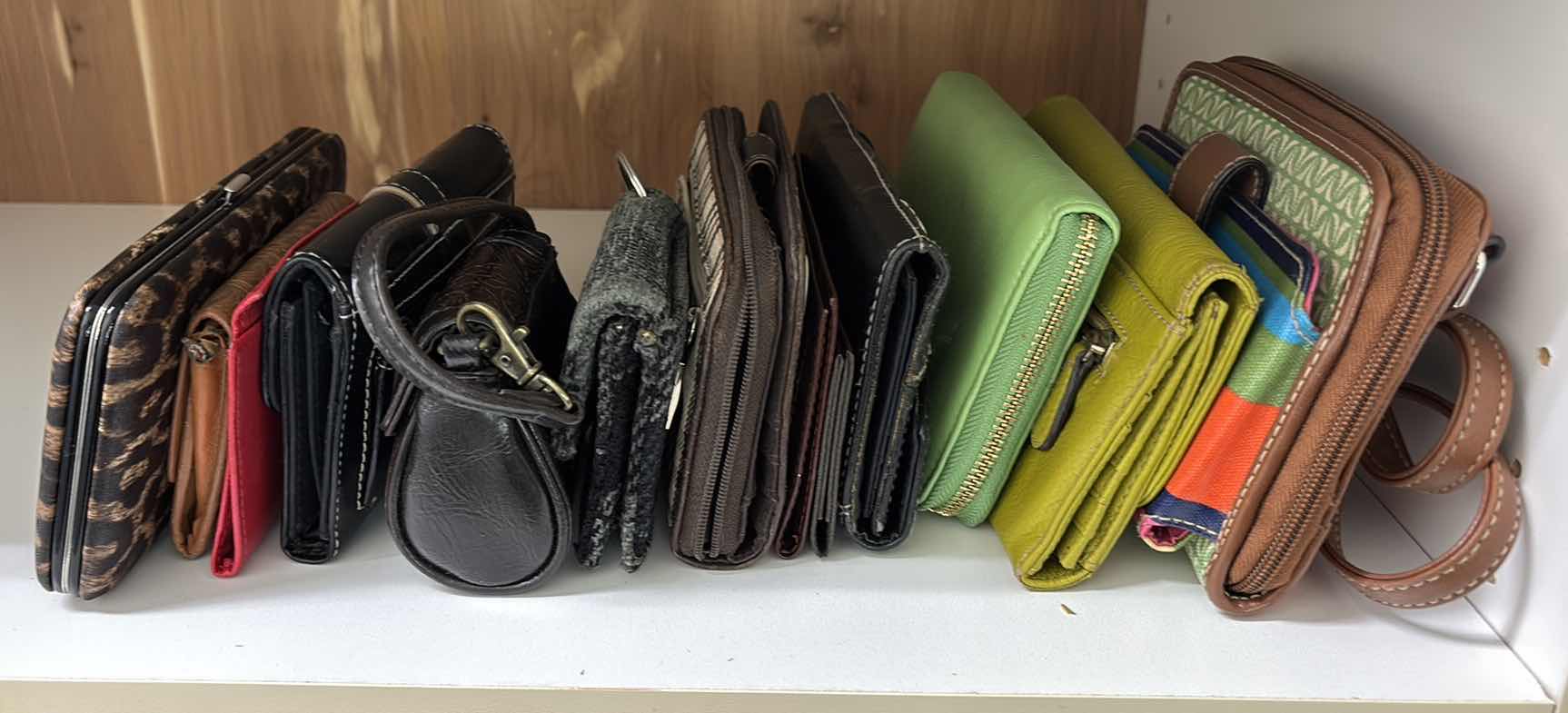 Photo 1 of WOMENS WALLETS