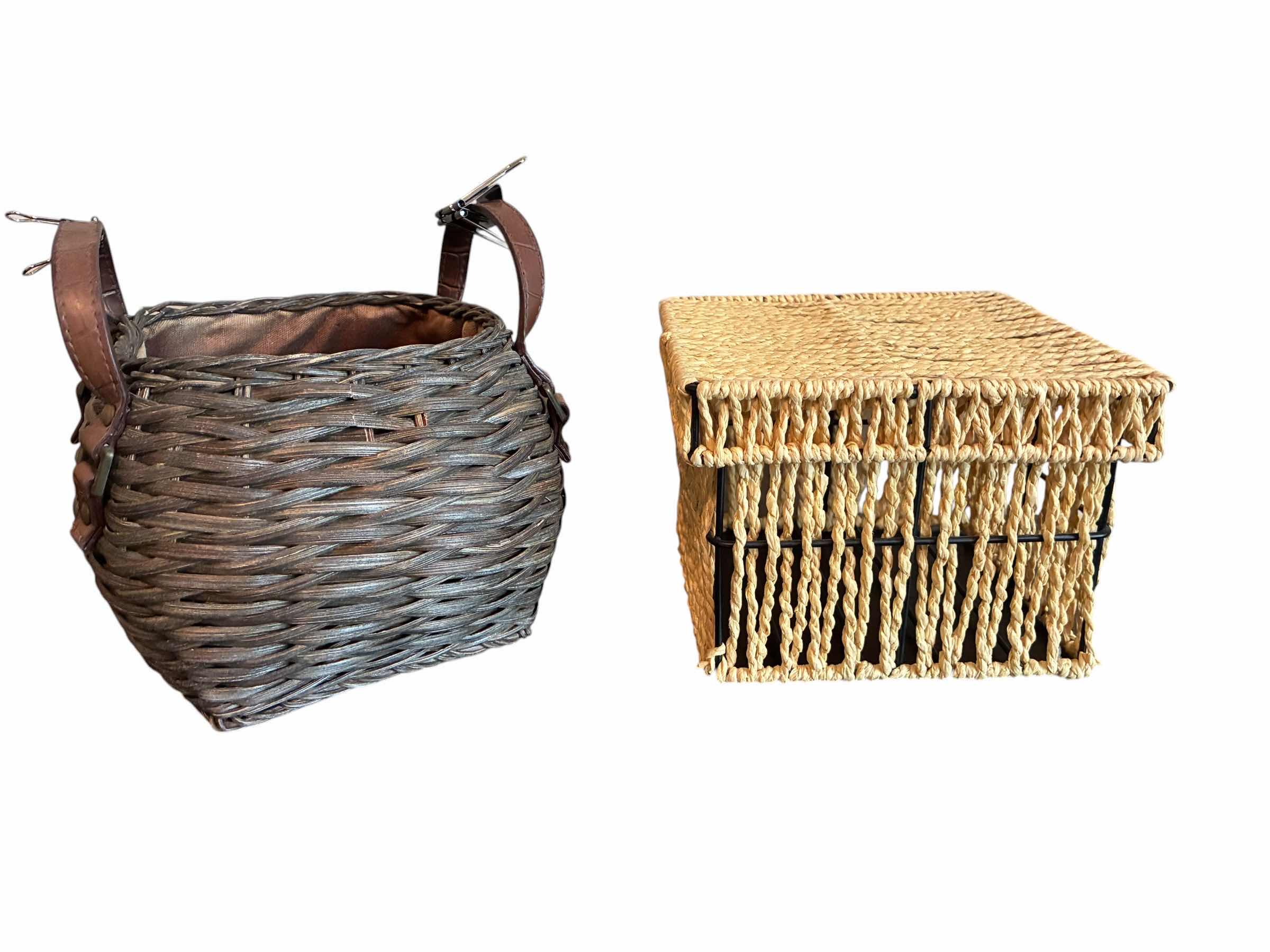 Photo 1 of DESKTOP STATIONARY BASKET CADDIES (2) 6“ X 5“