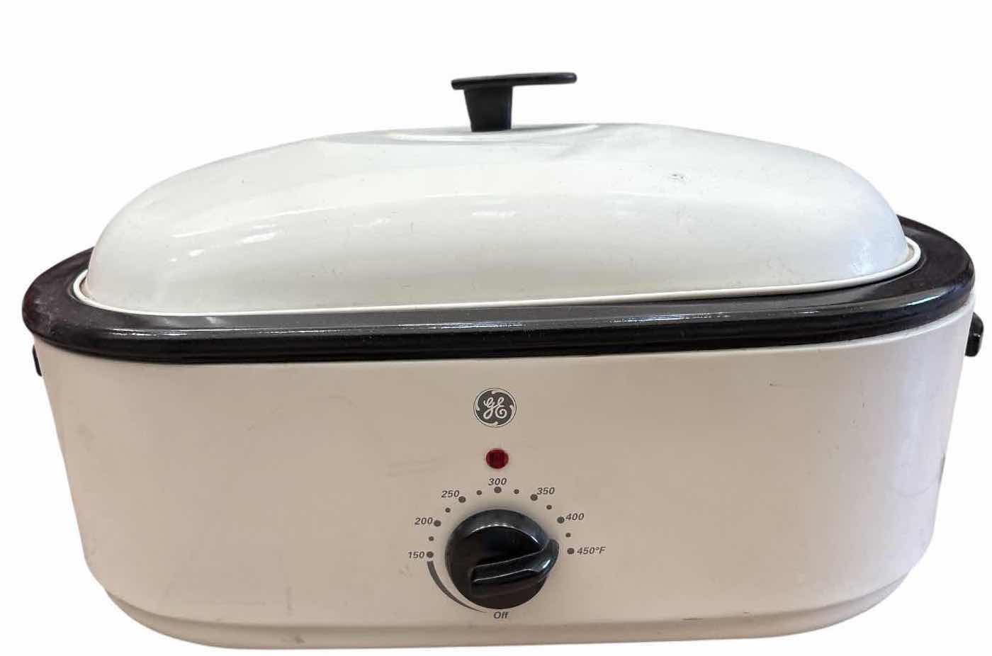 View 1 of VINTAGE GE ELECTRIC ROASTER OVEN W/LID MODEL169060 18QT