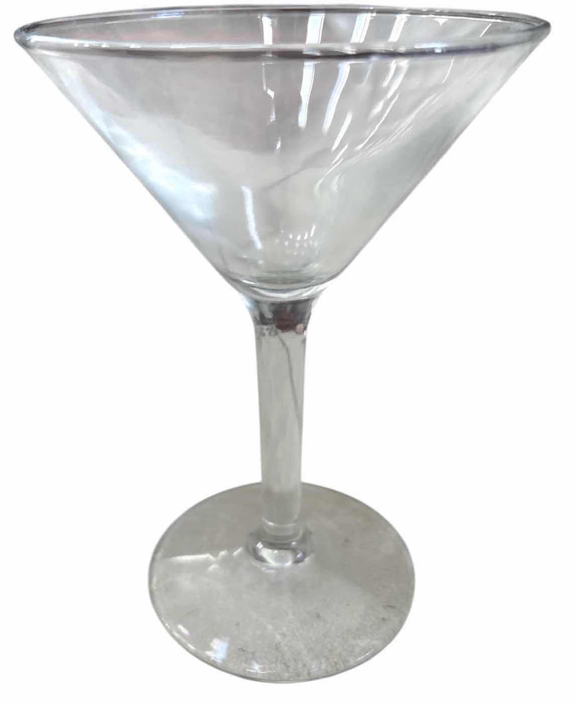 Photo 1 of 11-PCS MARTINI GLASSES H5.75”