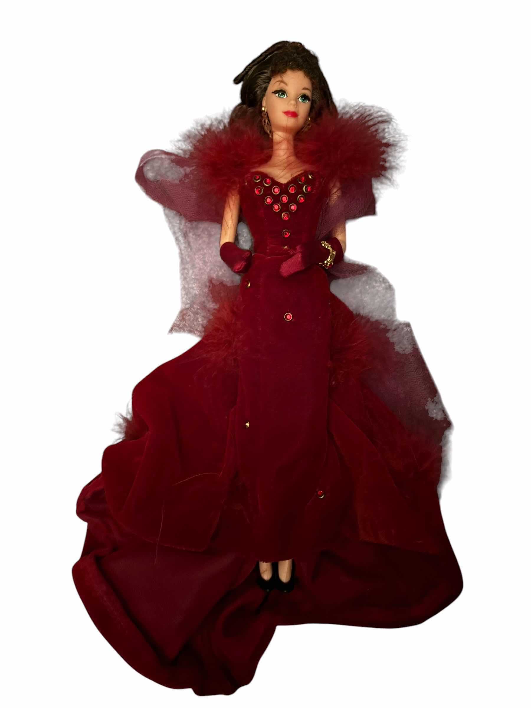Photo 1 of HOLLYWOOD LEGENDS COLLECTION BARBIE IN ORIGINAL BOX