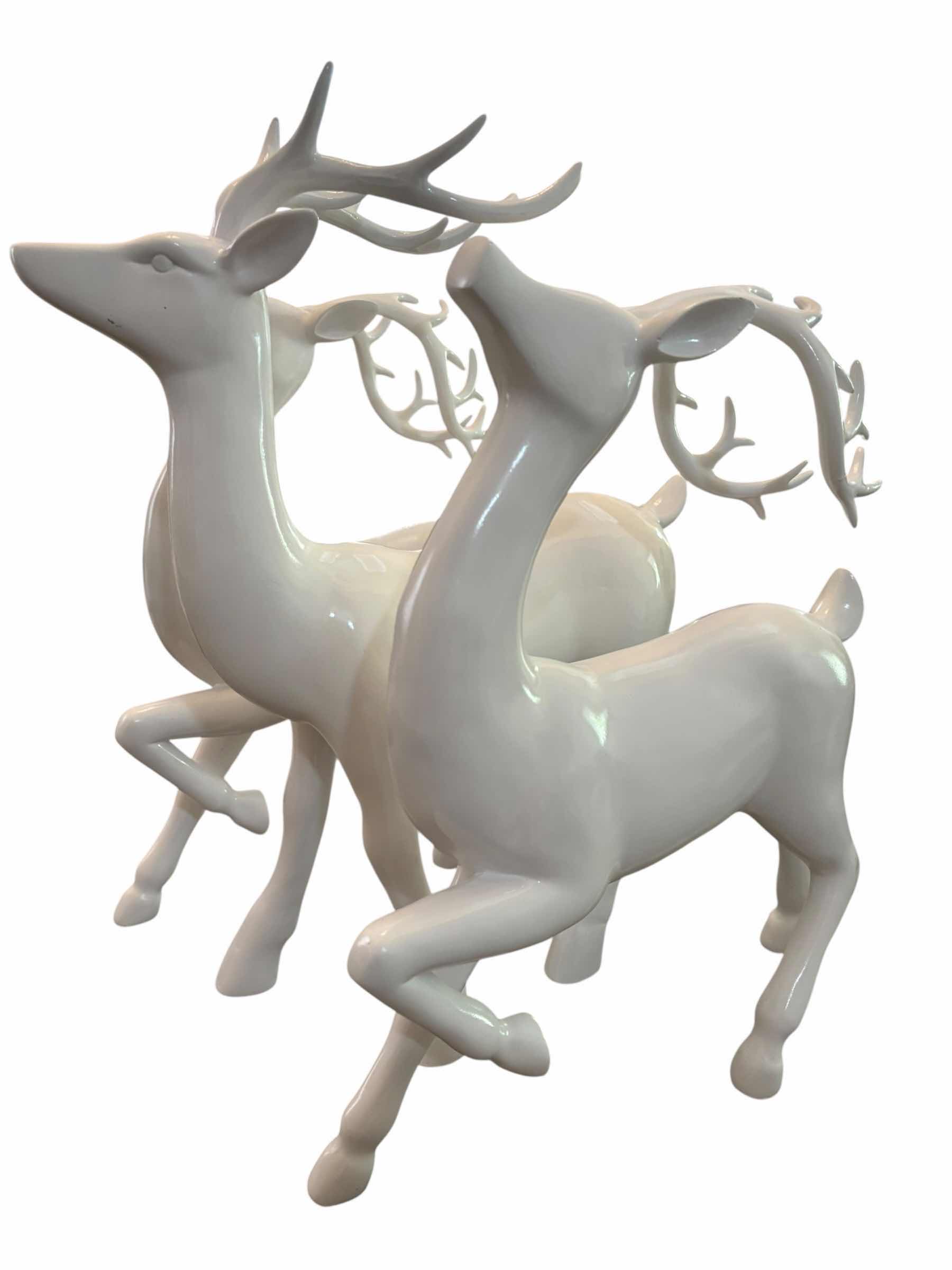 Photo 1 of WHITE REINDEER CHRISTMAS HOME DECOR H17”