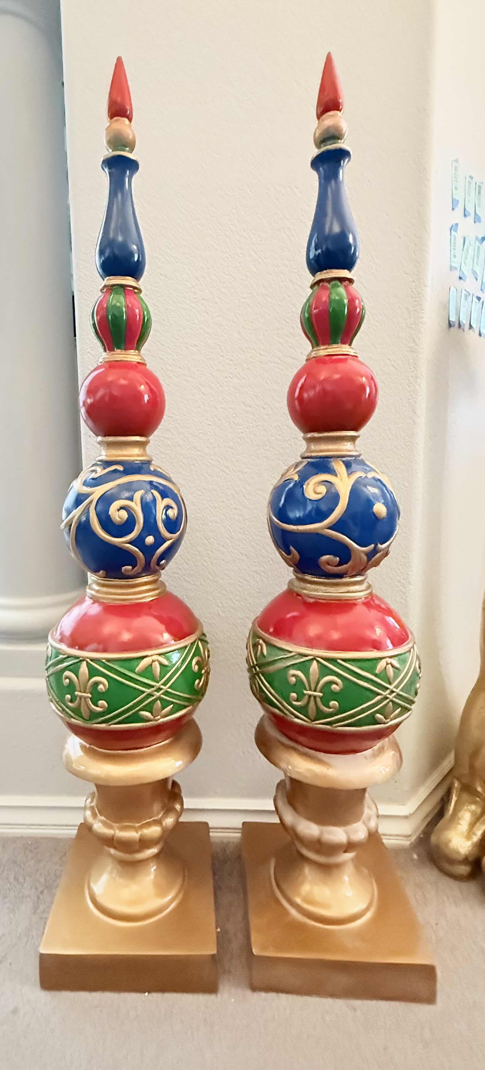 Photo 1 of 2-NORTHERN LIGHT COMMERCIAL SIZE BALL FINIAL HIGH GLOSS WOOD CHRISTMAS DECORATIONS (W10” H48”)