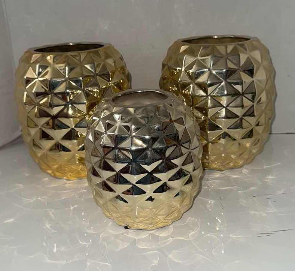 Photo 1 of 3-BRIGHT IDEAS TROPICAL ESCAPE GOLD GLASS VASES (TALLEST H9”)