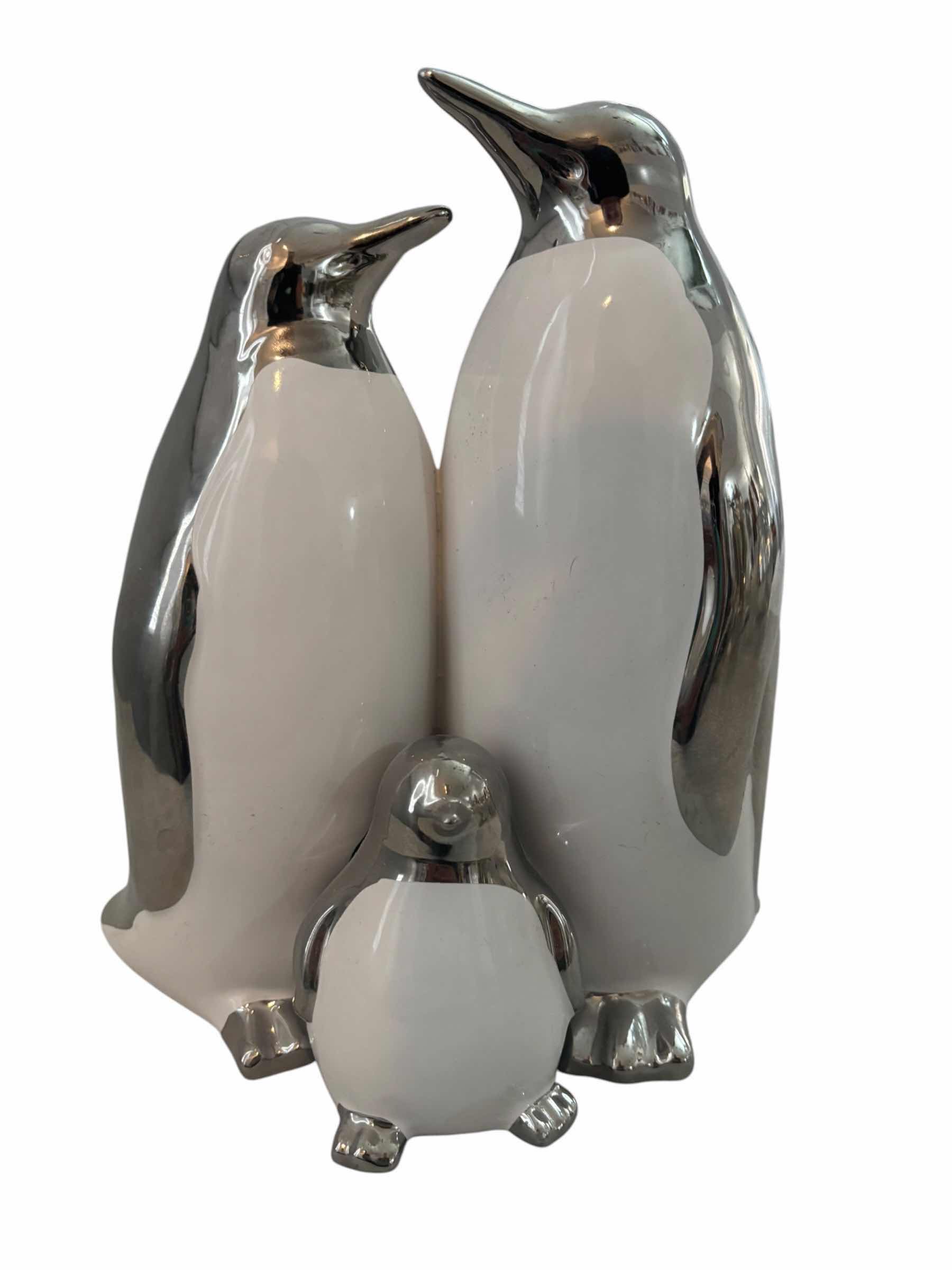 Photo 1 of PLACE & TIME COLLECTION PENGUIN STATUE H10”