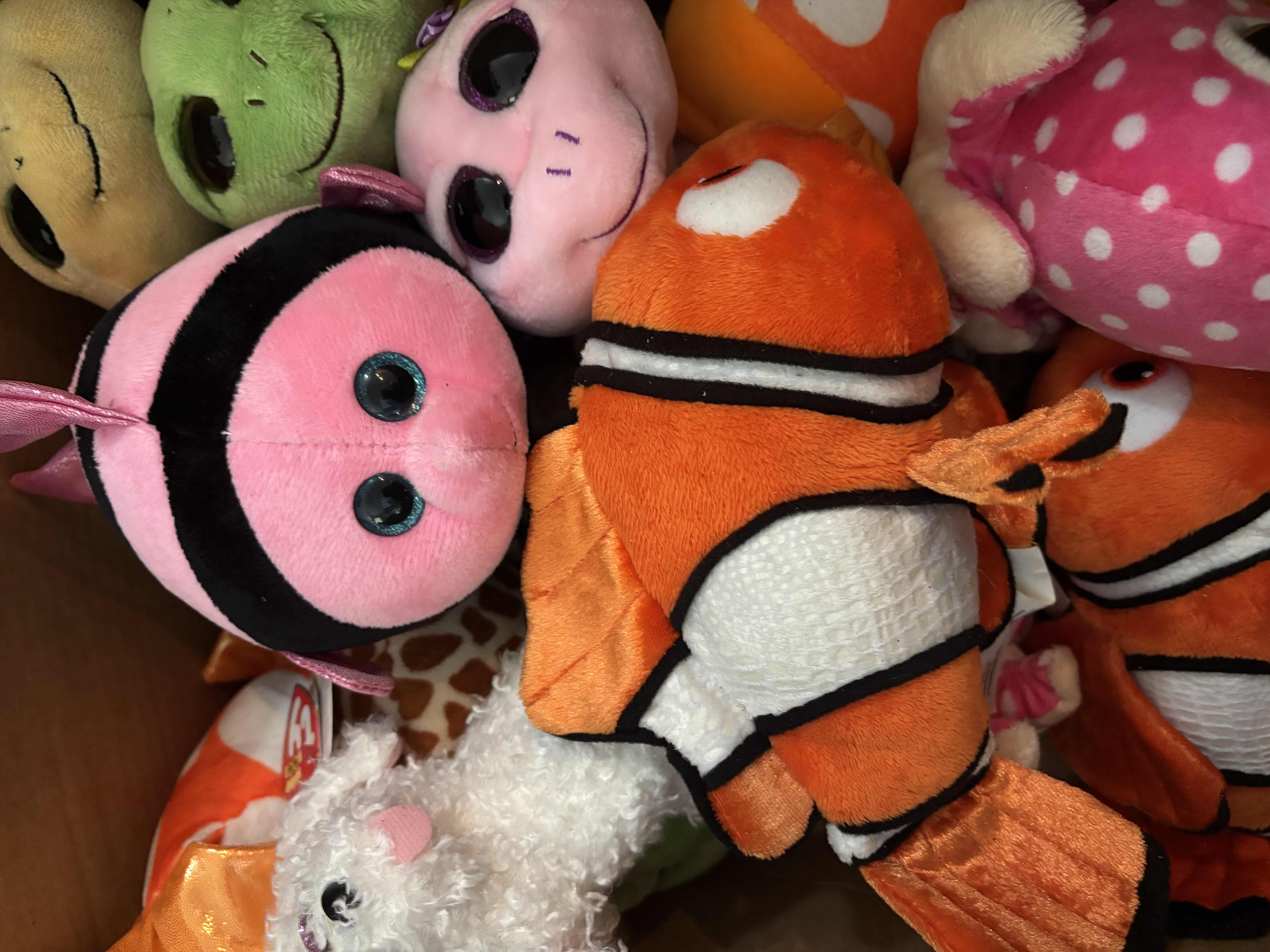 Photo 1 of BOX WITH SMALL STUFFED ANIMALS