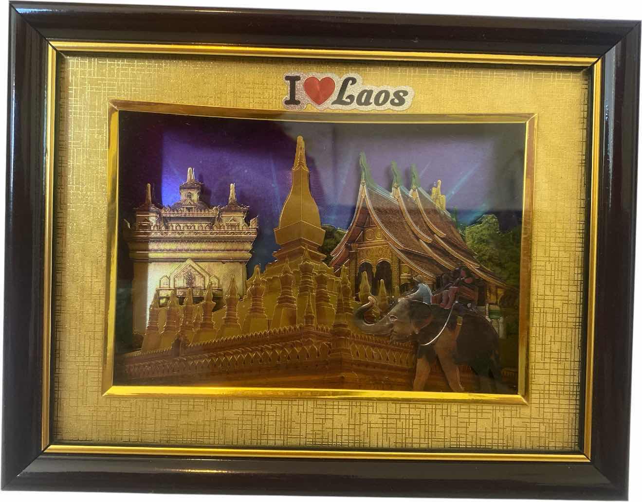 Photo 1 of FRAMED 3-D SOUVENIR PHOTO "PHA THAT LUANG MONUMENT" IN LAOS 9” X 7” WITH GIFT BOX