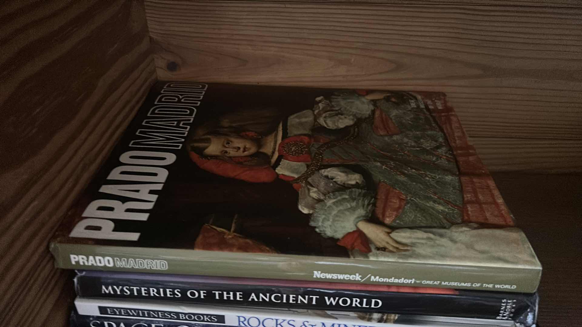 Photo 1 of HARDCOVER, COFFEE TABLE BOOKS
