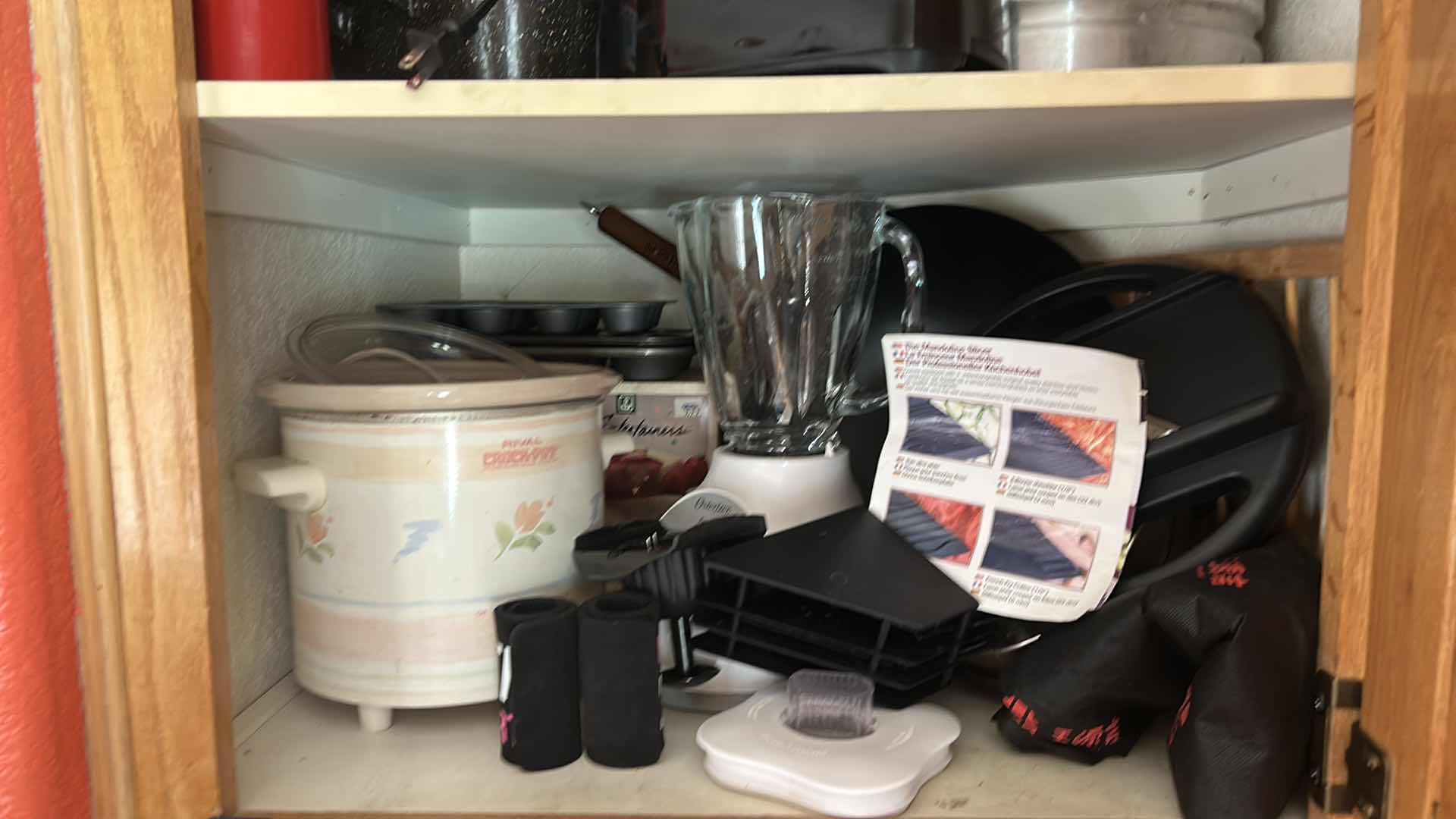 Photo 1 of CONTENTS IN KITCHEN CABINET