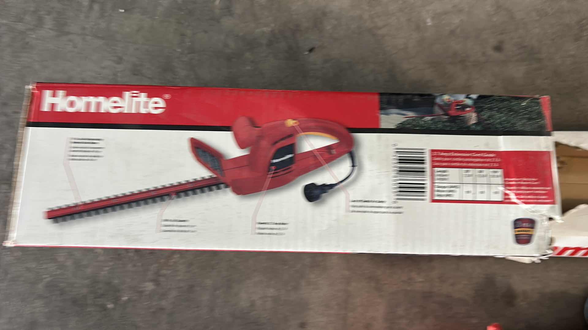 Photo 1 of HOMELITE 17 INCH ELECTRIC HEDGE TRIMMER