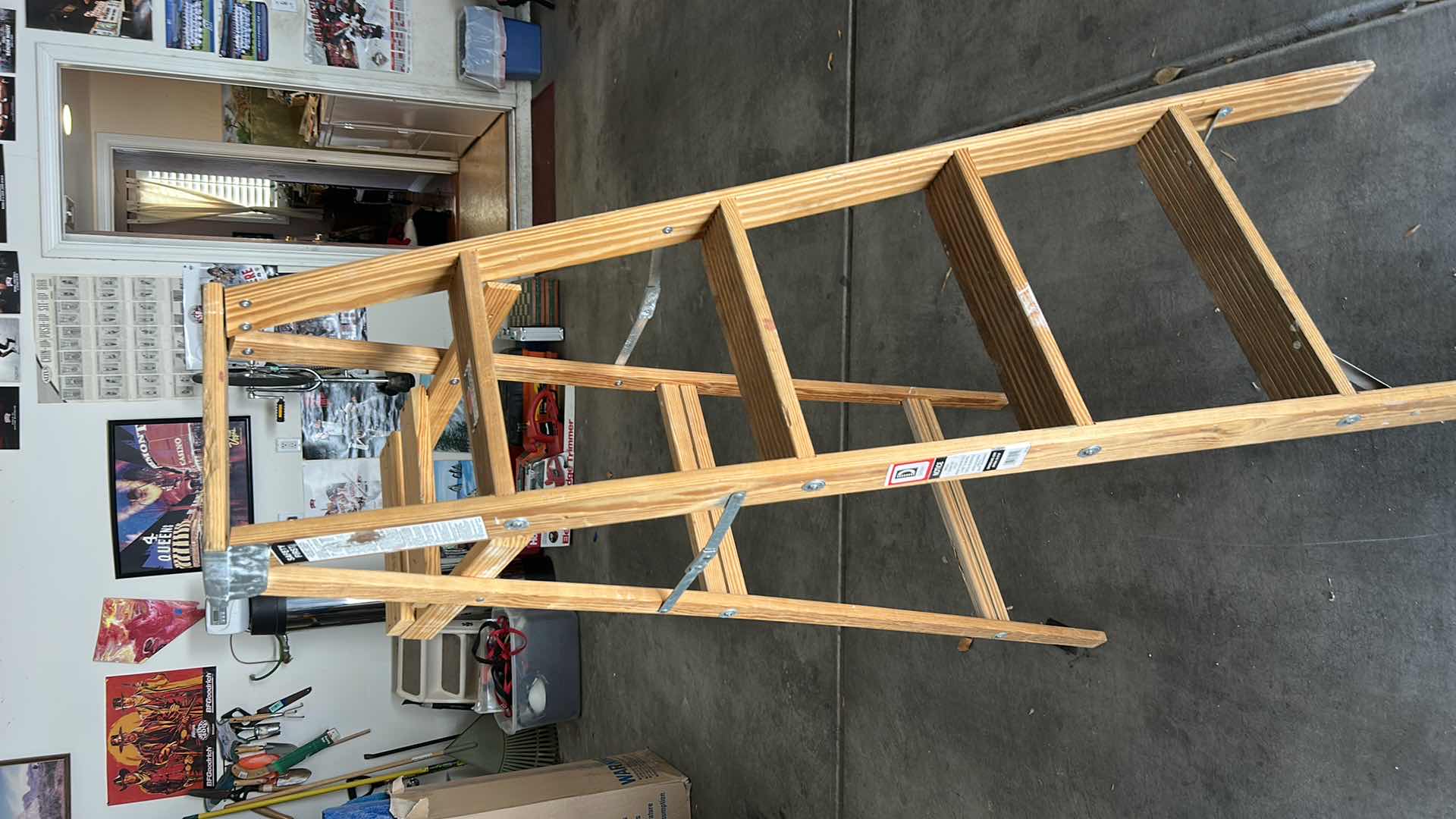 Photo 1 of DAVIDSON 5 FOOT WOODEN LADDER