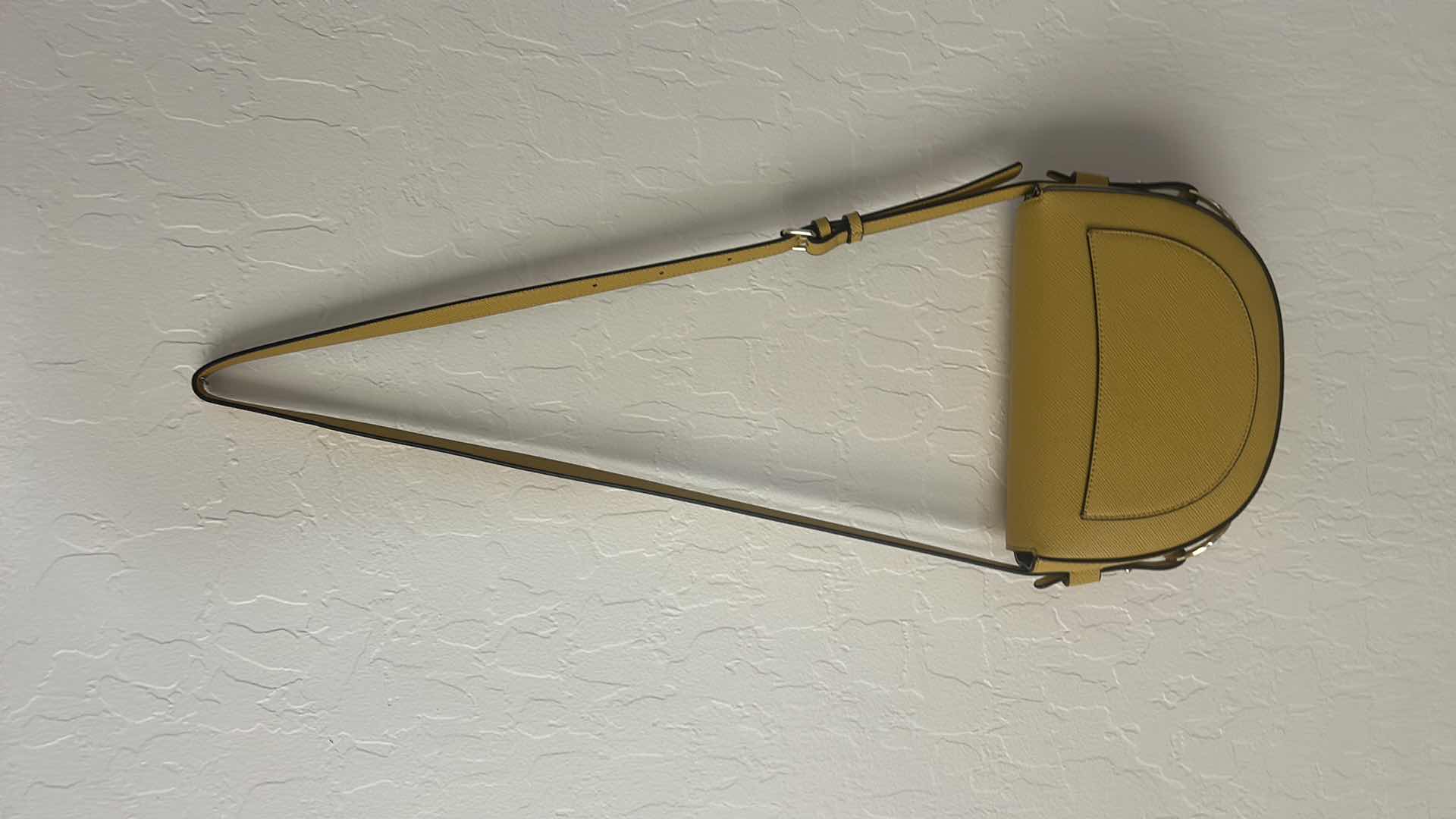 Photo 1 of MUSTARD YELLOW LEATHER, CROSSBODY BAG