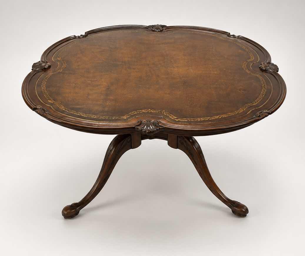 Photo 1 of VINTAGE MAHOGANY, PIECRUST COFFEE TABLE WITH SCALLOPED EDGE AND GRACEFUL TRIPOD BASE v 33“ x 33“ x H17“
