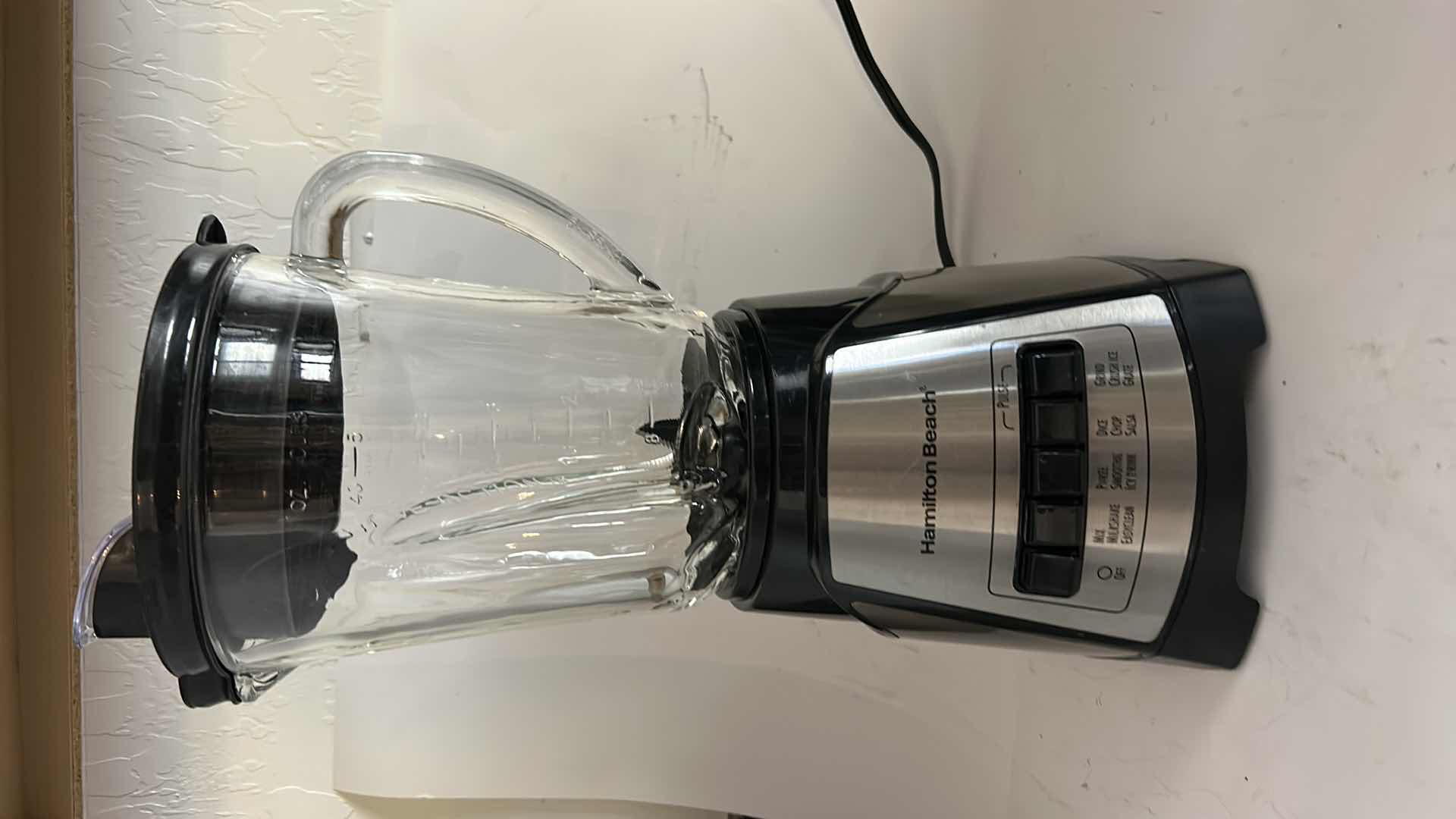 Photo 1 of HAMILTON BEACH BLENDER