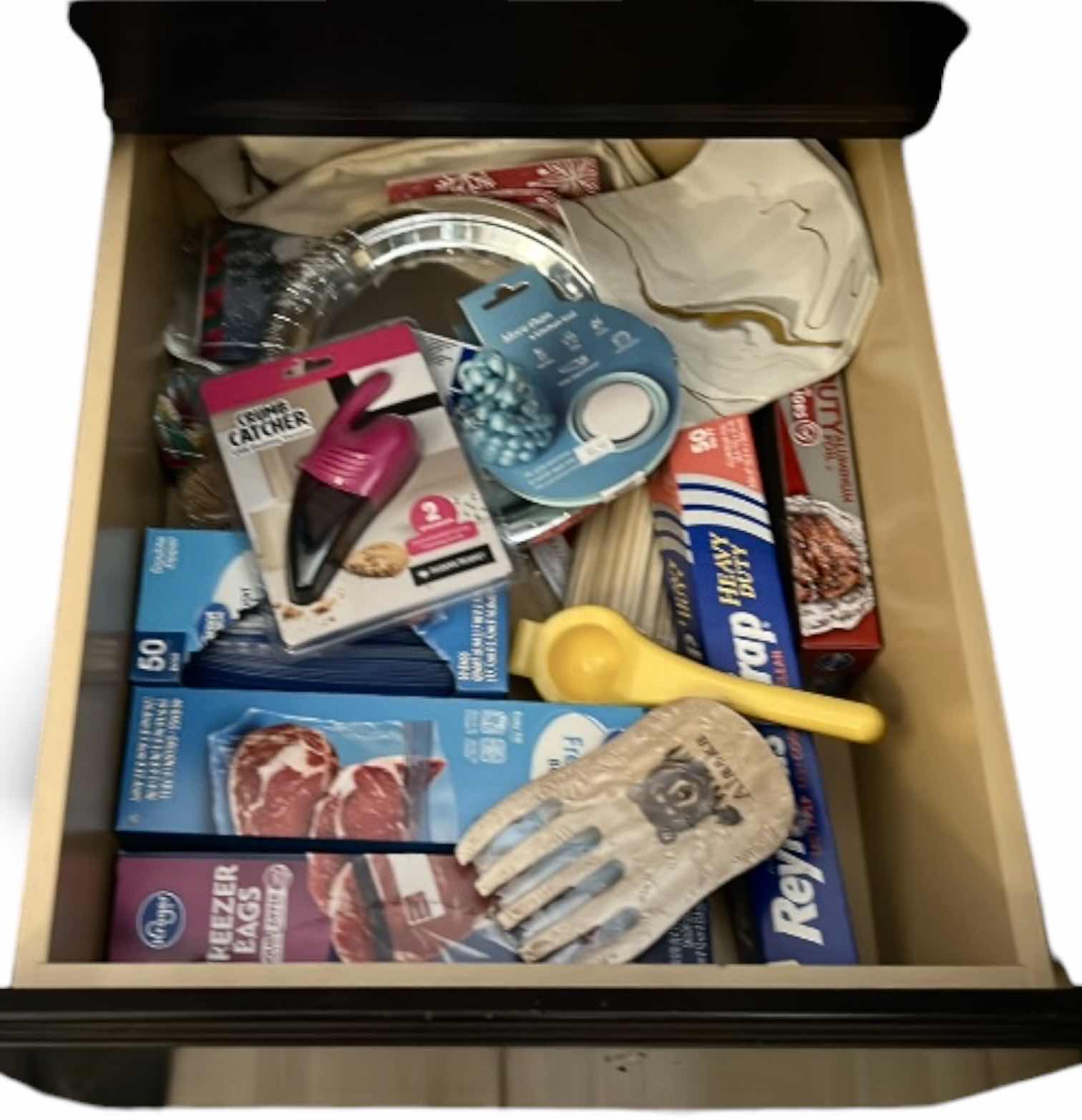 Photo 1 of CONTENTS OF DRAWER IN KITCHEN
