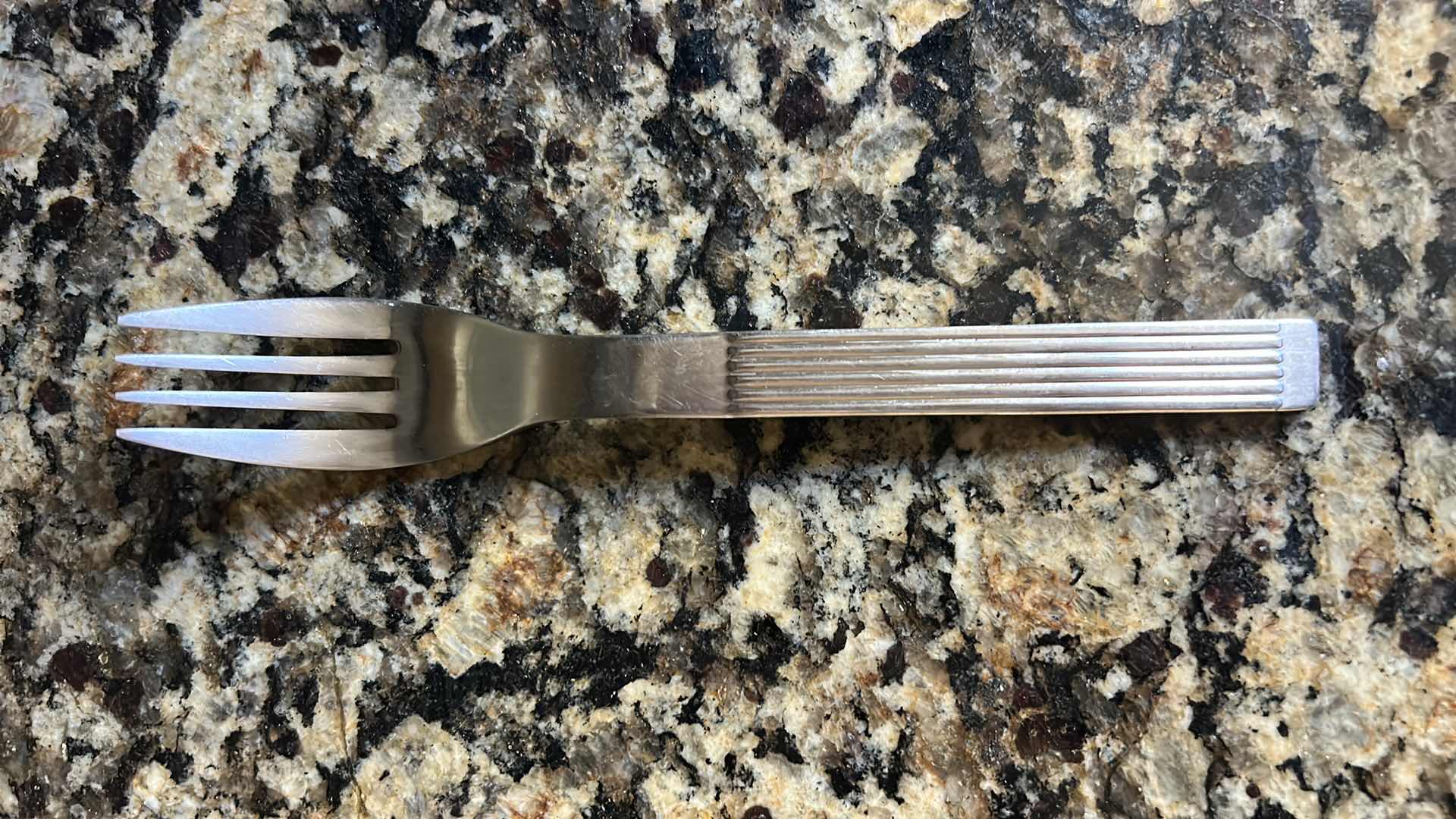 Photo 1 of STAINLESS STEEL SILVERWARE