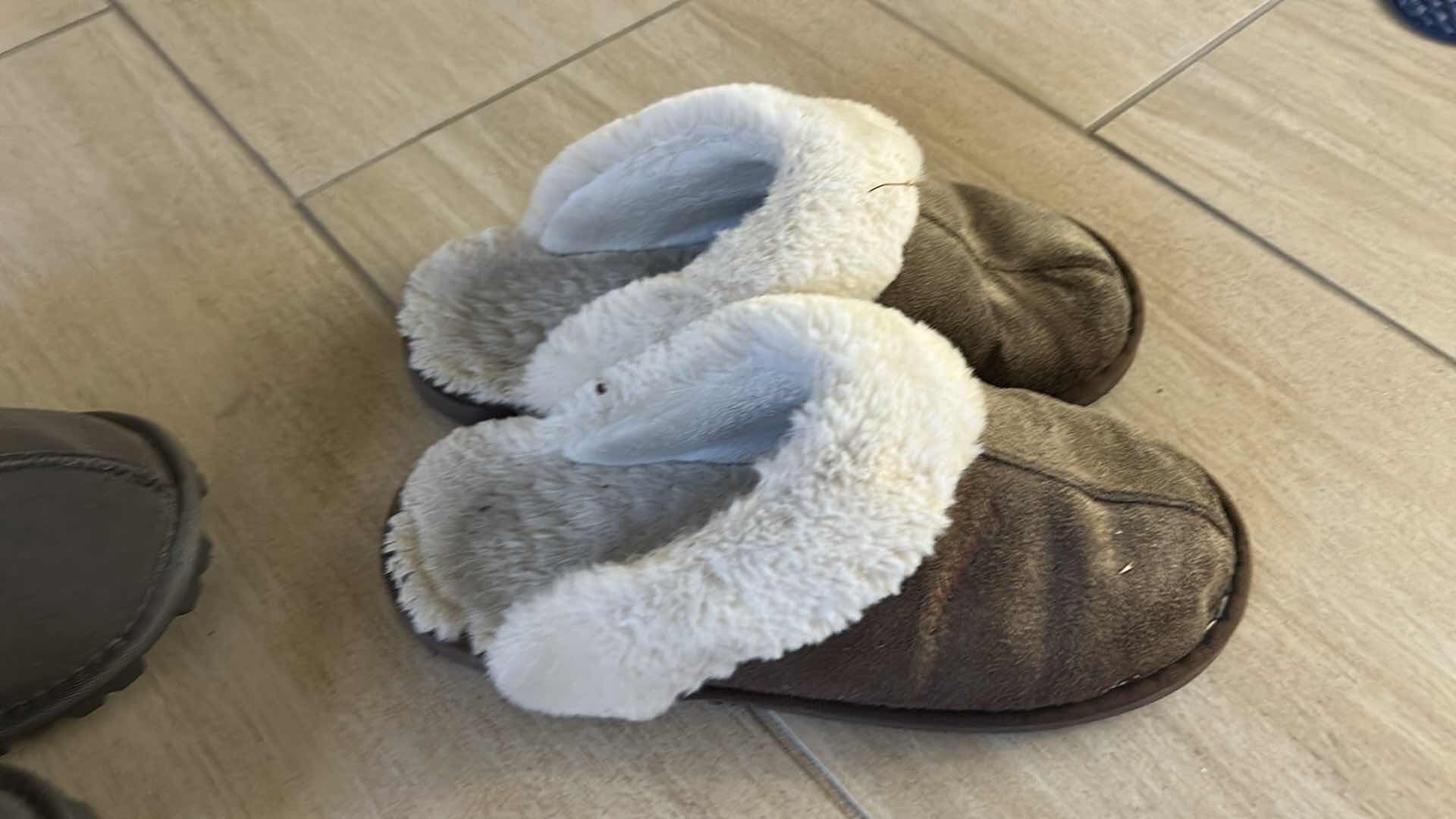 Photo 1 of 3 PAIRS SLIPPERS- WOMENS SIZE 10
