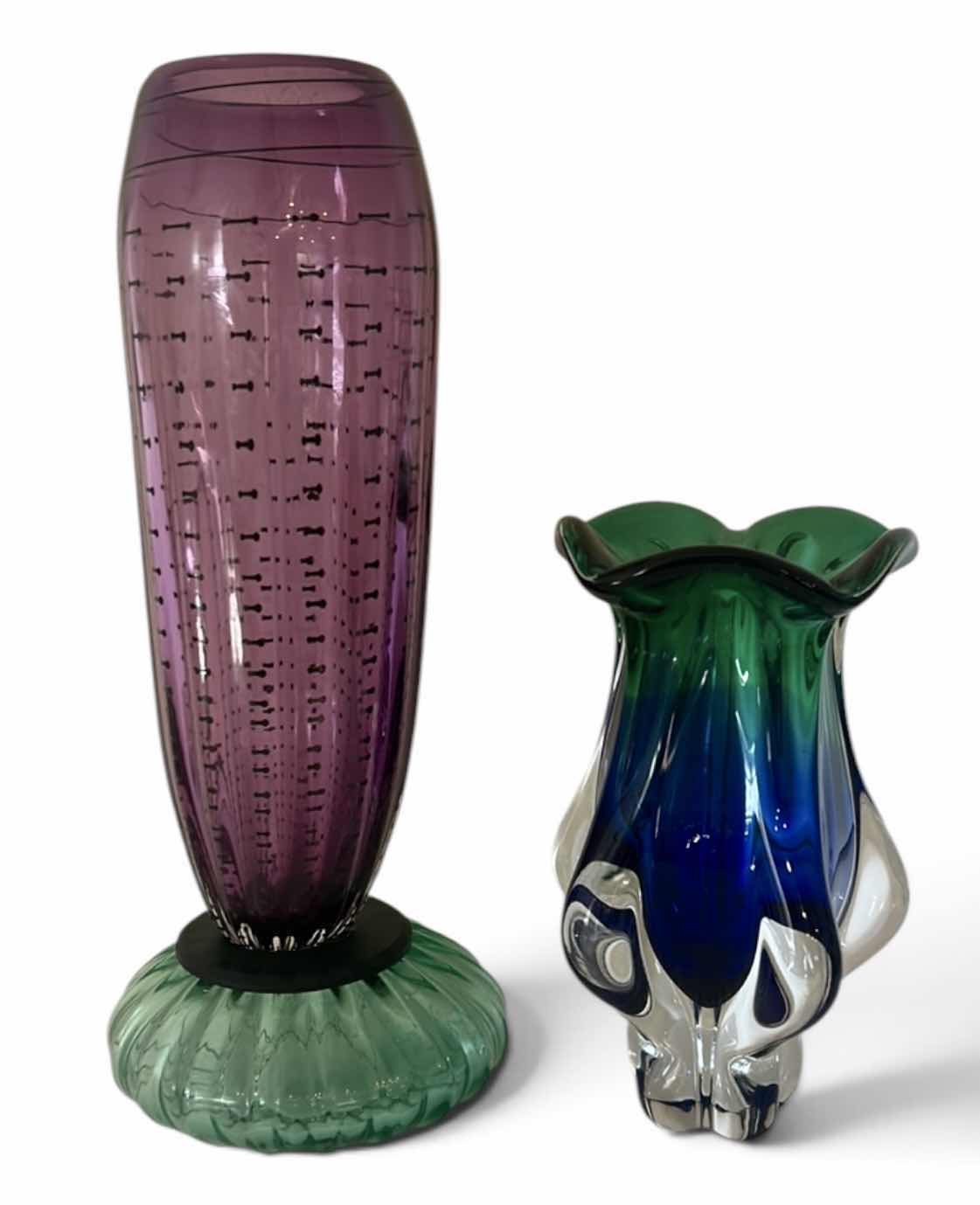 Photo 1 of HANDMADE ART GLASS VASE BY STUDIO GLASS ARTIST BRUCE PIZZICHILLO AND DARRI GORDON & ROYAL GALLERY TULIP VASE $260
(TALLEST 15 1/4”)