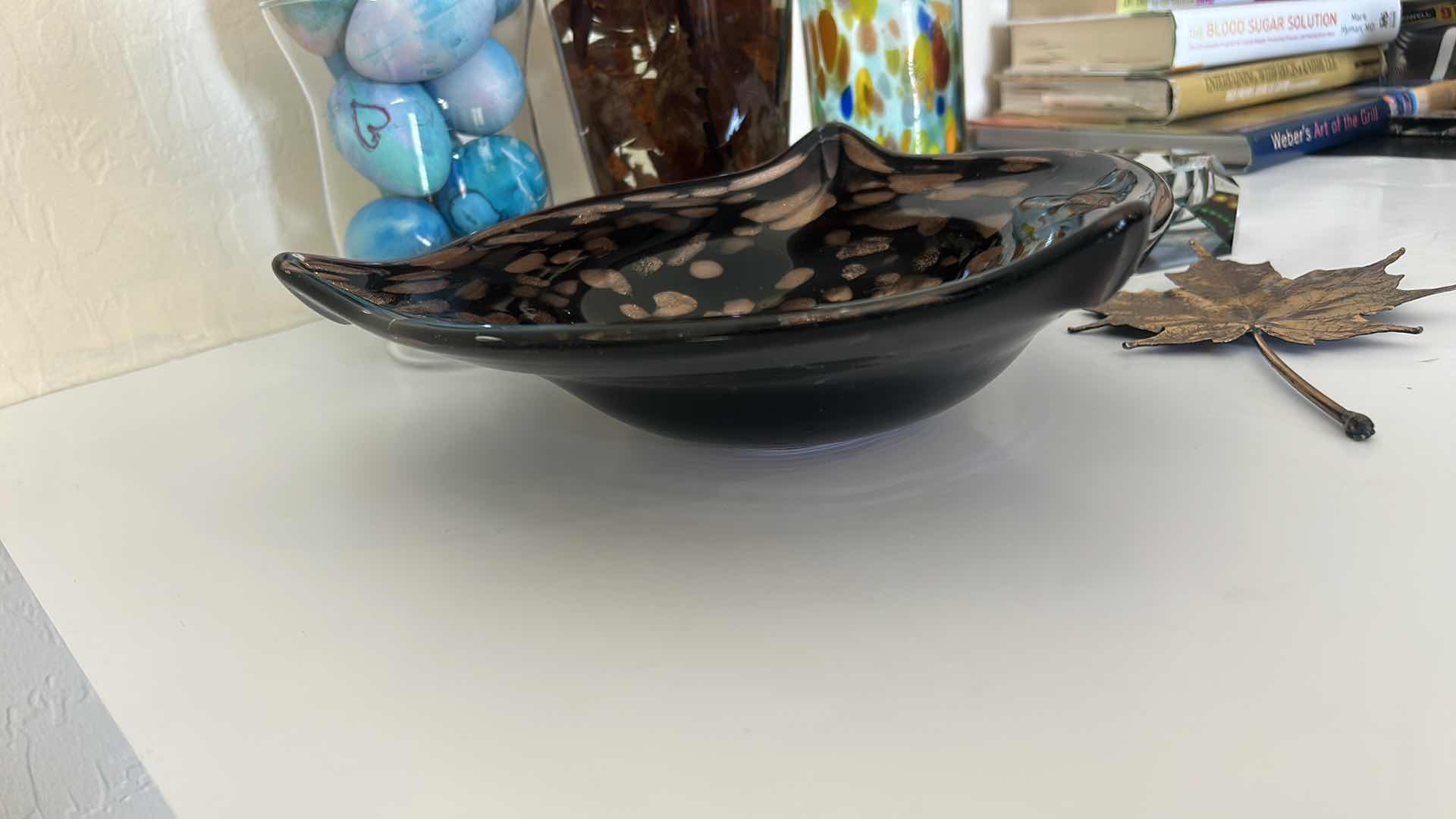 Photo 1 of HOMEGOODS AND HOME DECOR, (TALLEST, H 18 1/2”)