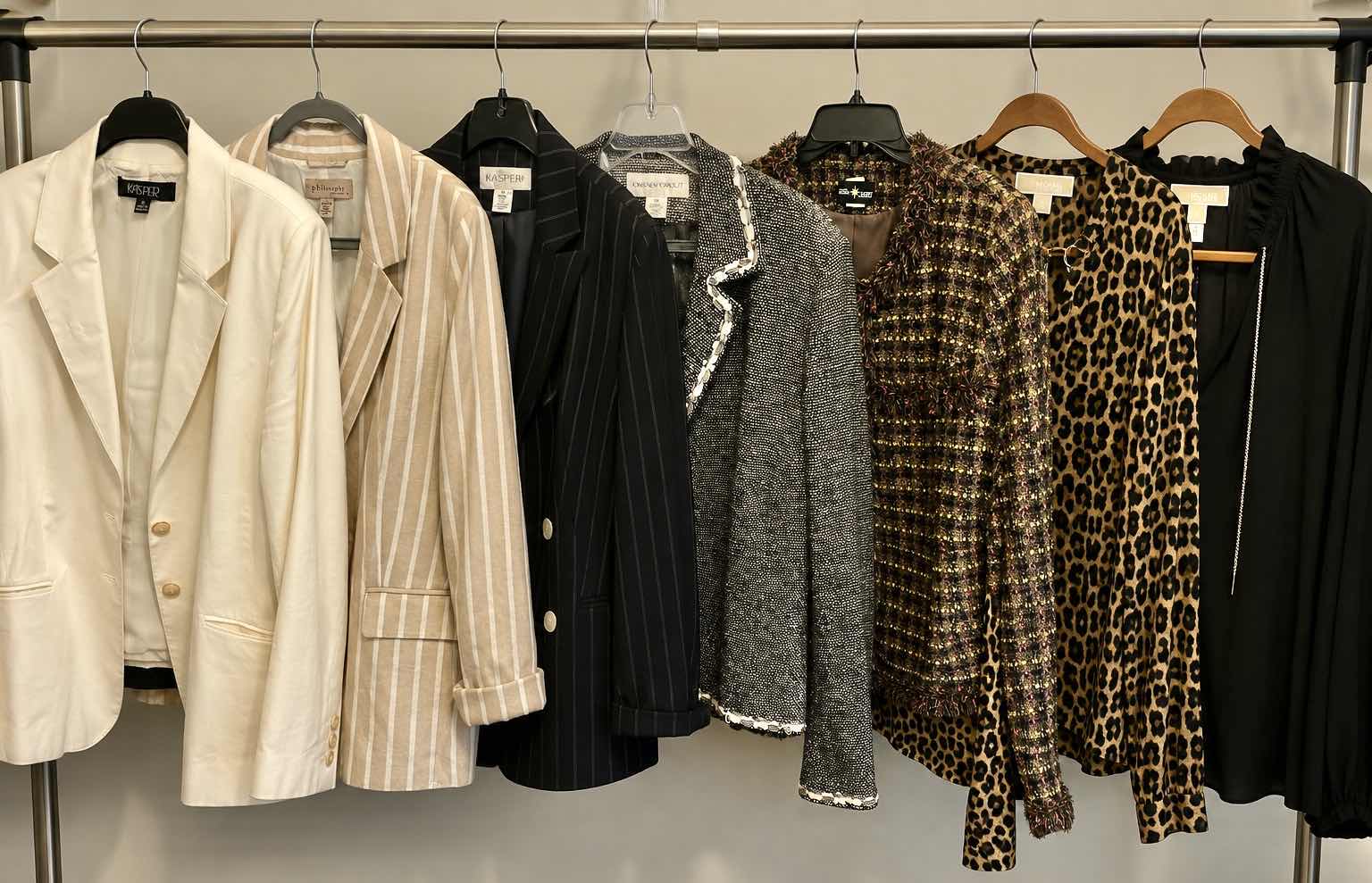 Photo 1 of 7 WOMEN’S JACKETS IN PLUS SIZES
