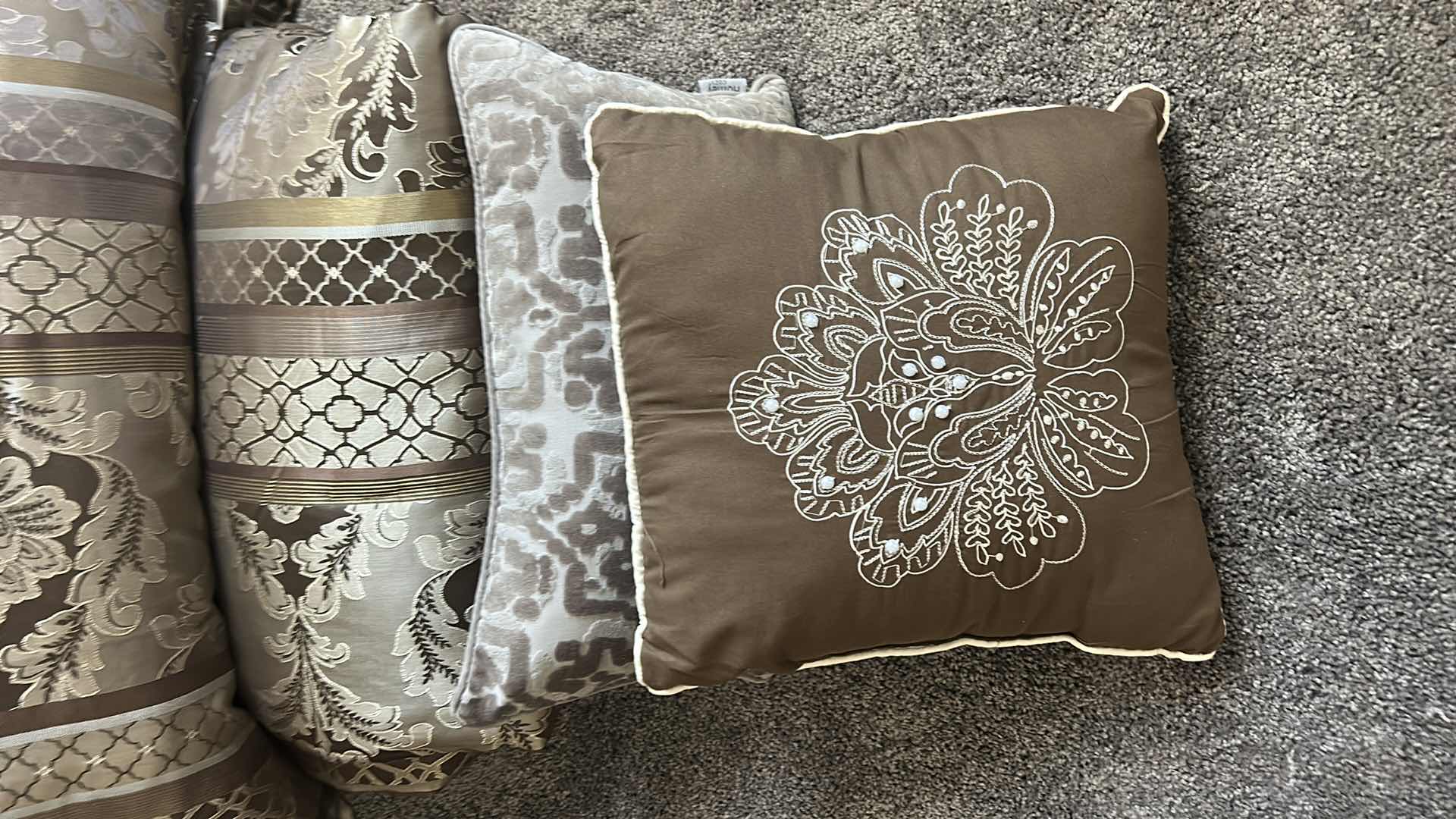 Photo 1 of QUEEN, BEDDING PILLOWS, AND SHAMS