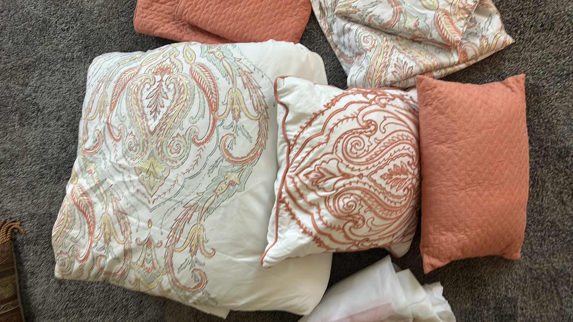 Photo 1 of QUEEN, BEDDING, PILLOWS AND SHAMS