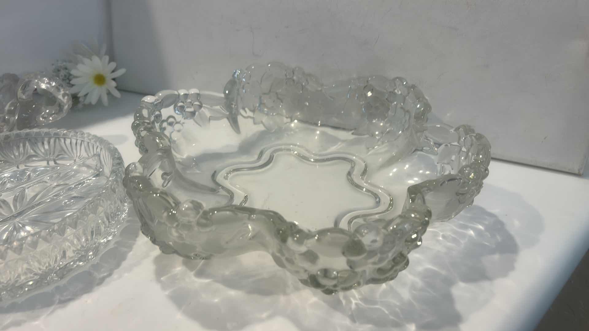 Photo 1 of VINTAGE 3-PIECE CLEAR CRYSTAL $100