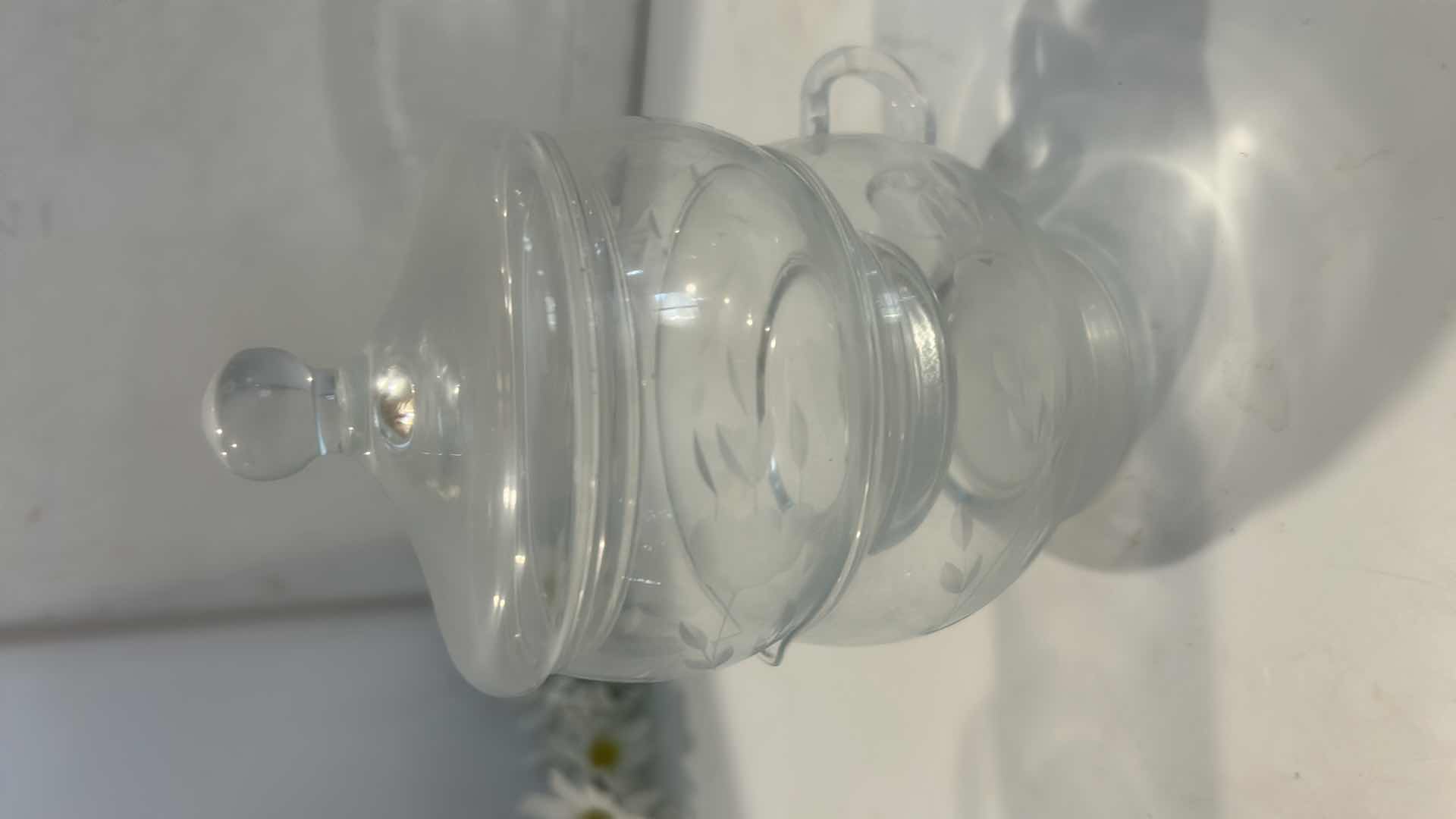Photo 1 of CRYSTAL AND GLASS ASSORTMENT (LENOX VASE H6”)