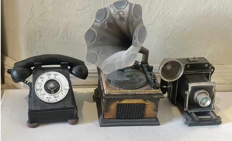 Photo 1 of 3 VINTAGE INSPIRED HOME DECOR (TALLEST H10”) $65