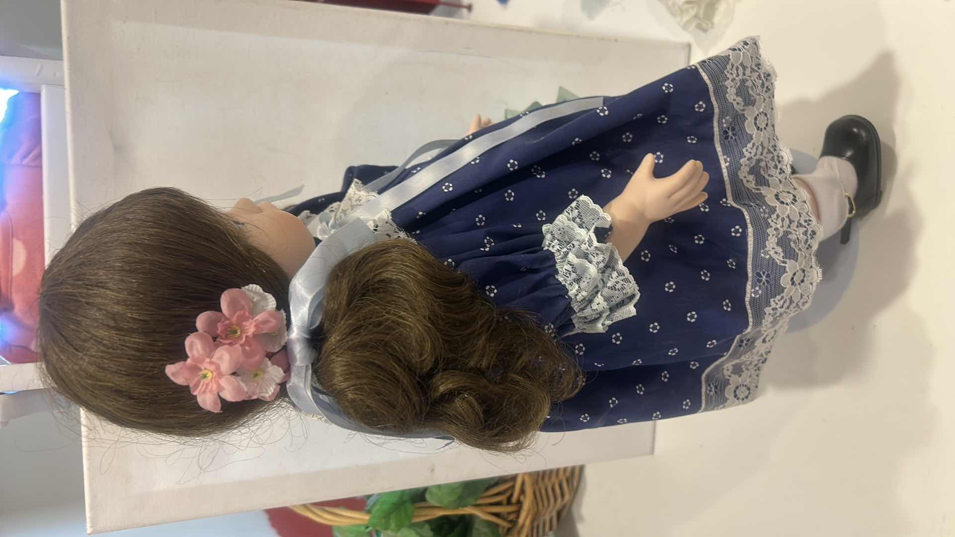 Photo 1 of DYNASTY COLLECTIBLE PORCELAIN DOLL AMY H20” $35