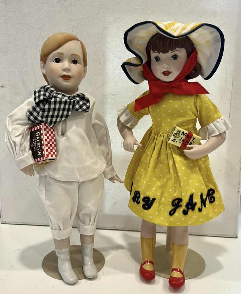 Photo 1 of 1985-1986 FRANKLIN HEIRLOOM PORCELAIN DOLL $70