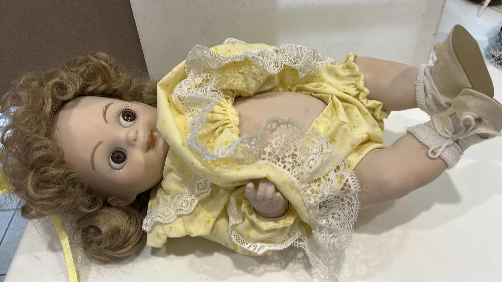 Photo 1 of 1990s GOEBEL DOLLY DINGLE PORCELAIN DOLL H19”