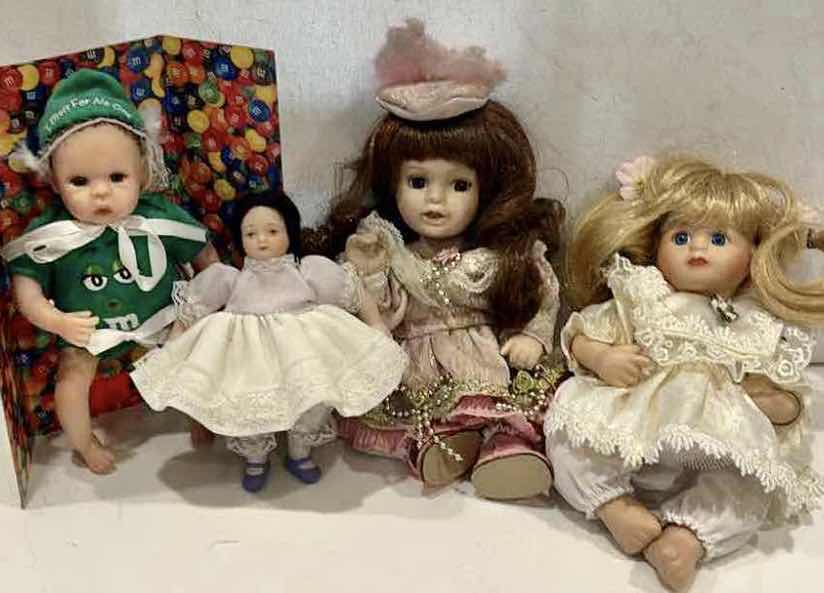 Photo 1 of 4 COLLECTIBLE DOLLS