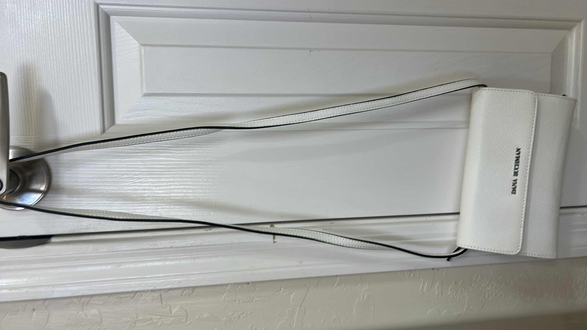 Photo 1 of 2 WOMENS HANDBAGS