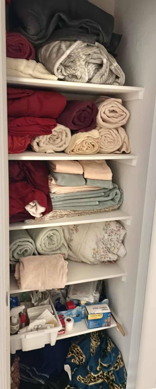 Photo 1 of CONTENTS OF LINEN CLOSET