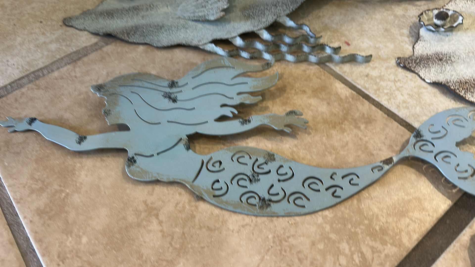 Photo 1 of HOME DECOR- METAL FISH, MERMAID & WOOD PLAQUE