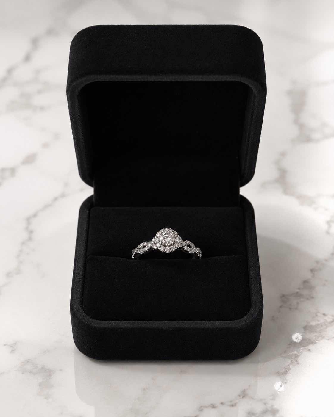 Photo 1 of 10K WHITE GOLD 1CTW DIAMOND RING 2.5G (EST SIZE 6-7) #19 $2,450