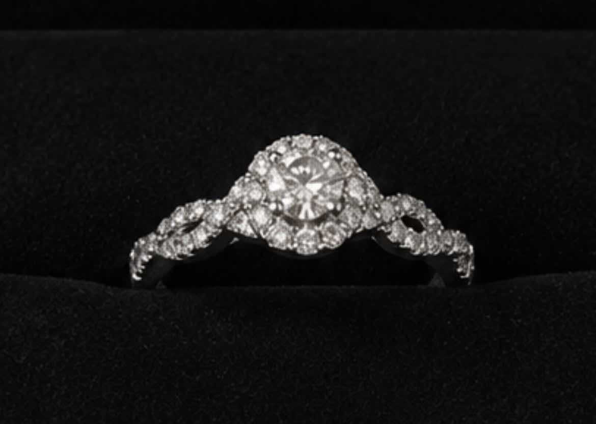 Photo 1 of 10K WHITE GOLD 1CTW DIAMOND RING 2.5G (EST SIZE 6-7) #19 $2,450