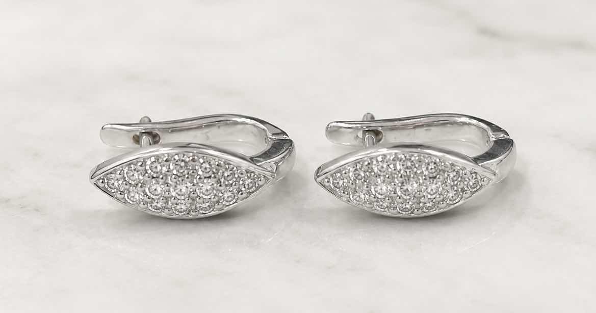 Photo 1 of 18K WHITE GOLD 0.50 CTW DIAMOND EARRINGS 3.4G
W APPRAISAL #2017 $3100