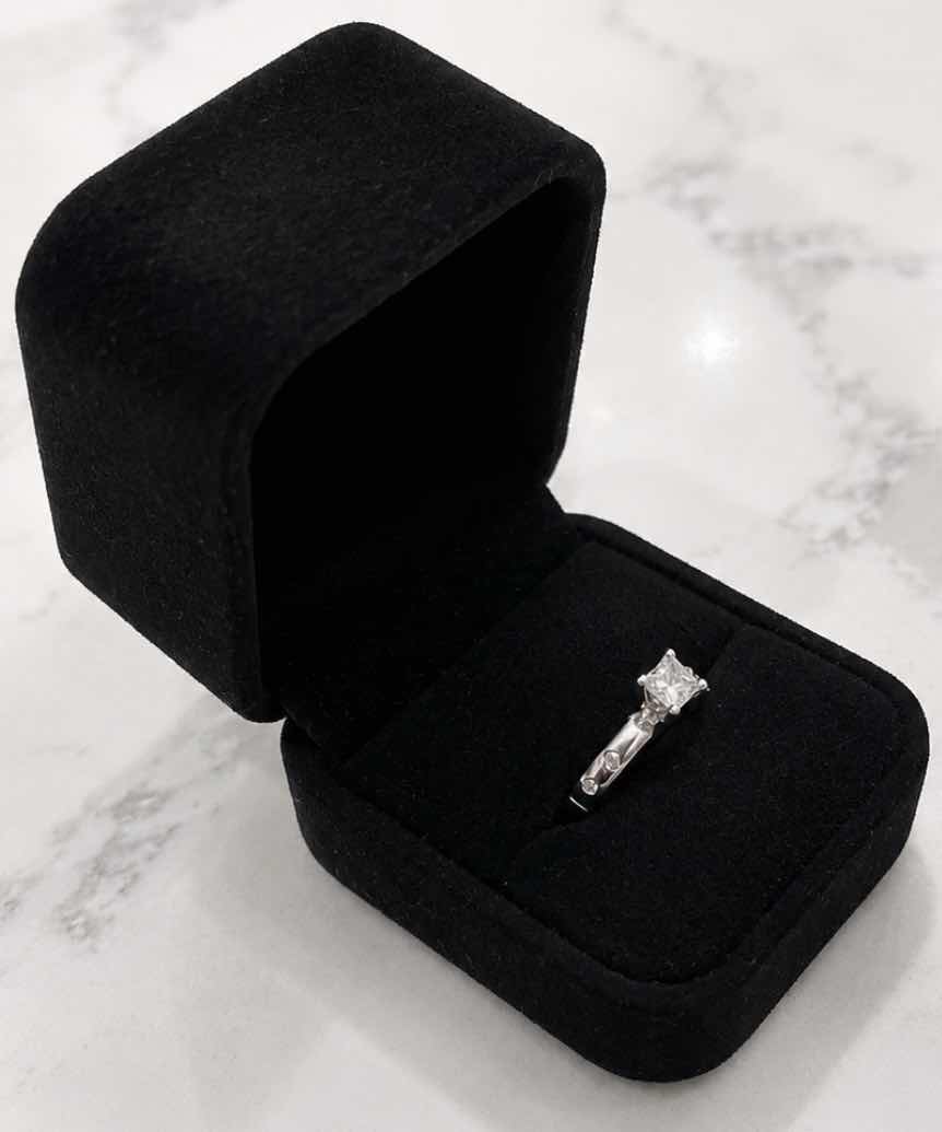 Photo 1 of 14K WHITE GOLD .60CTW PRINCESS CUT DIAMOND RING 3.6 G (EST 6–7) #23 $3300