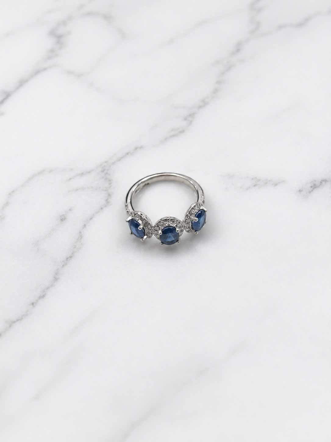 Photo 1 of 10K WHITE GOLD 1.5 CTW SAPPHIRE AND .50 CTW DIAMOND RING 4G (EST SIZE 6-7) #3 $3600