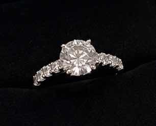 Photo 1 of 10K WHITE GOLD 1CTW DIAMOND RING 3.3 G. (EST SIZE 5–6) #49